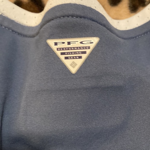 2 for $30 COLUMBIA Shirt Women's Size M Columbia PFG Ultimate Catch ZERO™ Shirt - Picture 9 of 9
